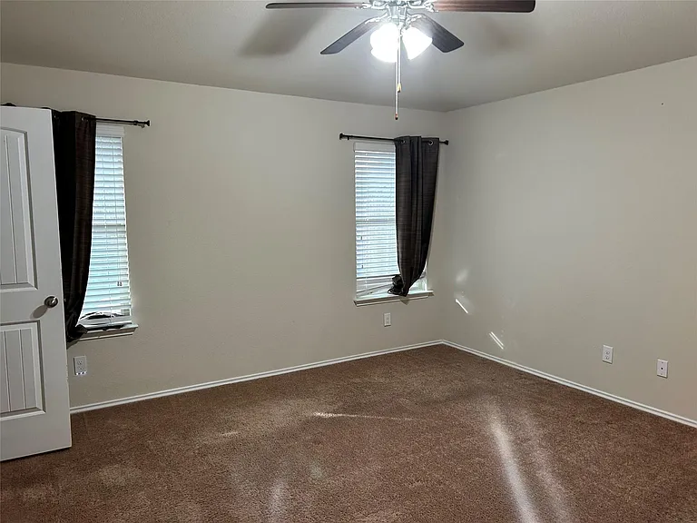 211 Animas Dr — Photo 13