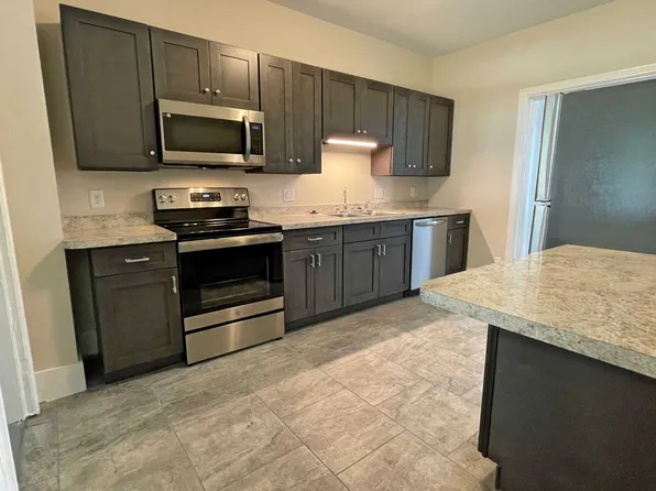 113-115 E Main Street (SOLD)