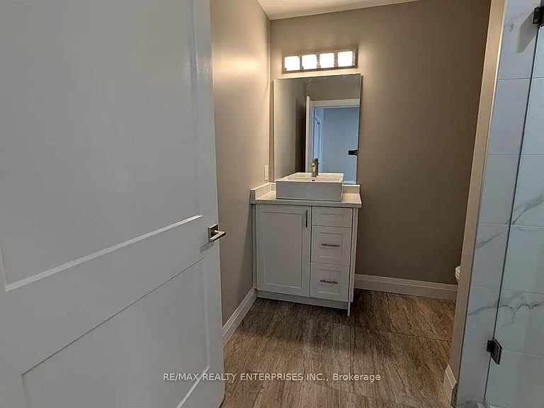 1093 Gallagher Rd #A — Photo 10