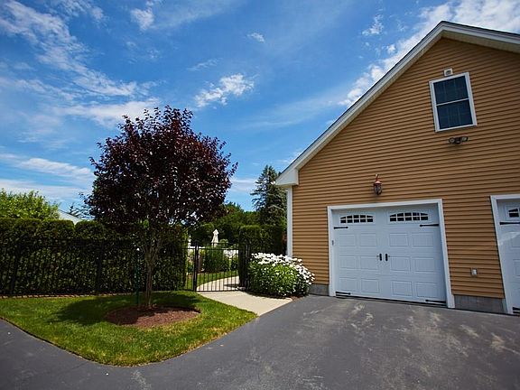 2nd image of 2 Westland Ct