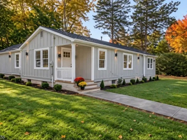 18 White Birch Ter, Caldwell Boro Twp., NJ 07006