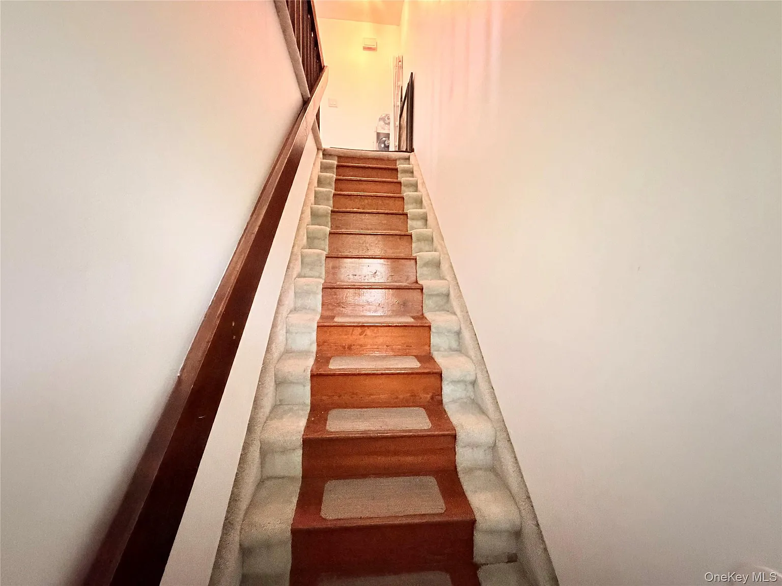 2 bed, 2.0 bath, 1112 sqft, $2,300 — Photo 3