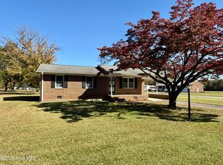 610 Myers Dr, Robersonville, NC 27871