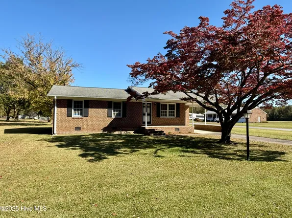 610 Myers Drive, Robersonville, NC 27871