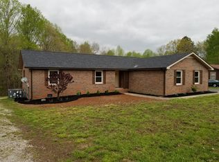 103 Plainview Dr, Estill Springs, TN 37330
