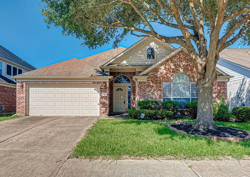 1st image of 2939 Aspen Park Ln