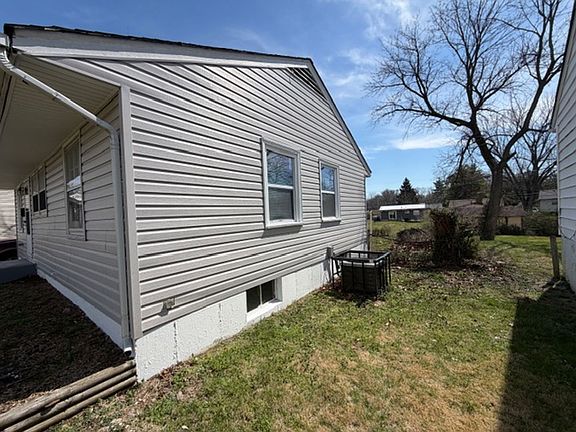 4th image of 308 Lanark Rd