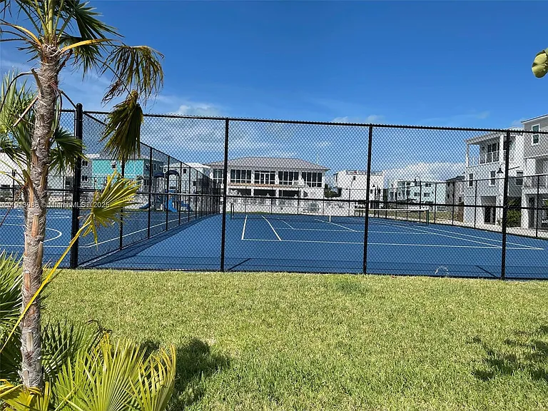 94825 Overseas Hwy — Photo 24