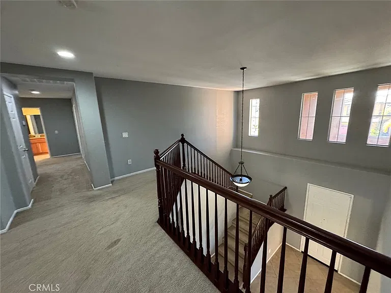 29166 Branwin St — Photo 15