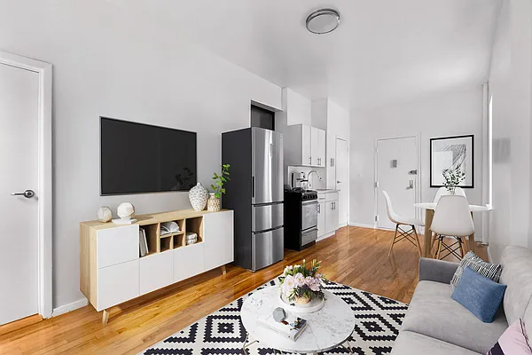 Rented by Compass | media 25