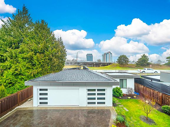 4th image of 9631 Patterson Rd