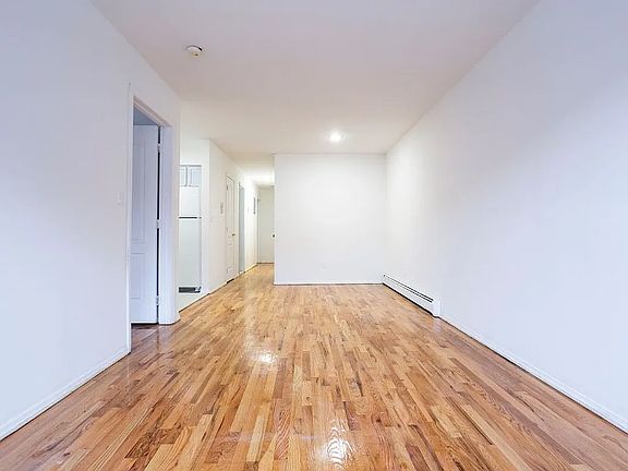 2nd image of 240A Skillman Ave #3