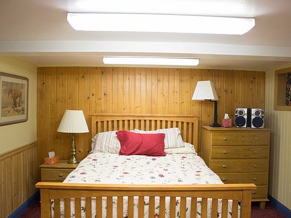 4th image of 241 University Ave #1