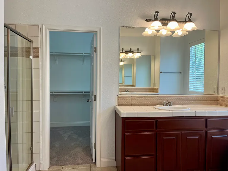 1679 Whispering Wind Dr — Photo 26