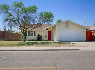 13833 Ada St, Armona, CA 93202