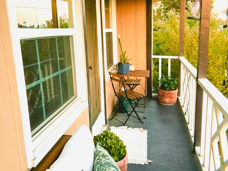 3249 Rowena Ave #3 — Photo 10