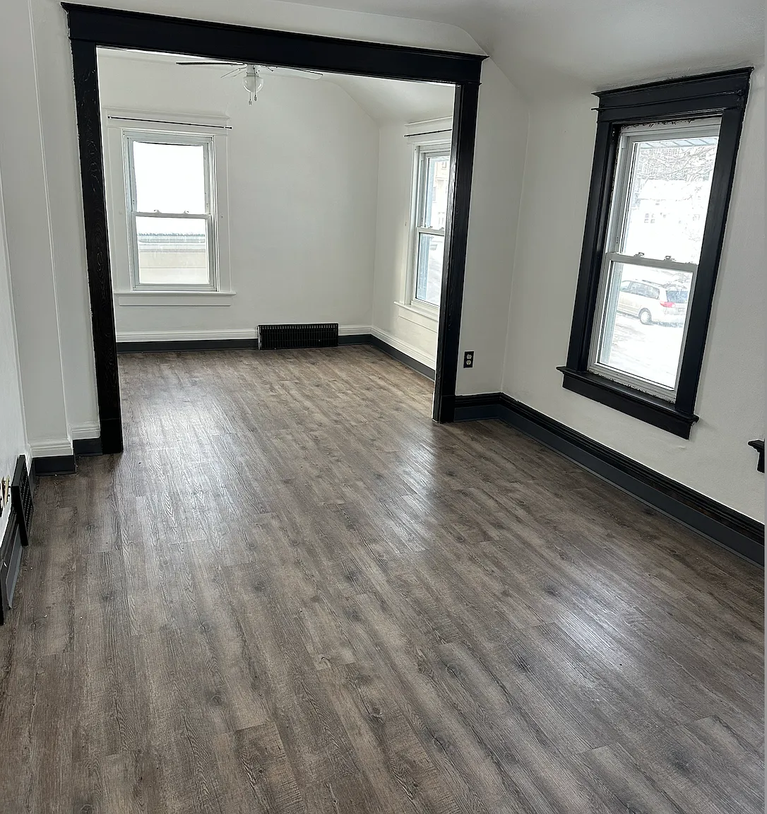 1 bed, 755 sqft, $1,395 — Photo 2