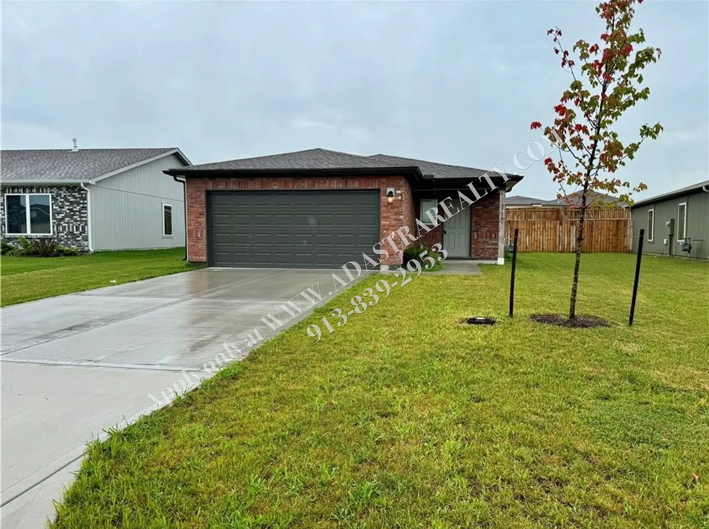 Beautiful 3 Bed 2 Bath Home in Gardner-Coming SOON!! — Photo 2