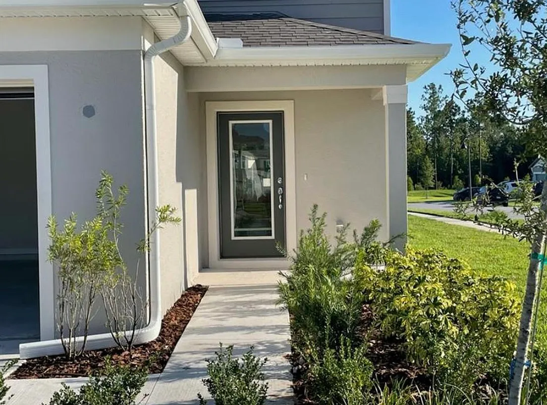 4 bed, 2207 sqft, $2,699 — Photo 4