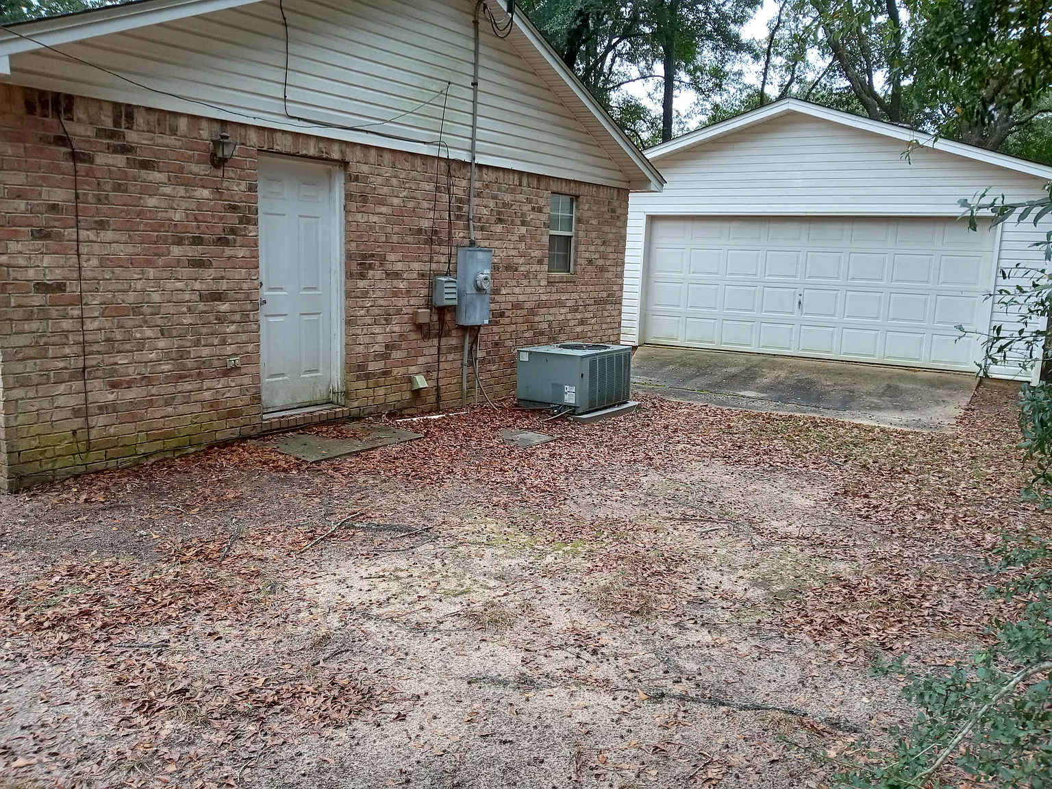 3 bed, 1167 sqft, $1,600 — Photo 3