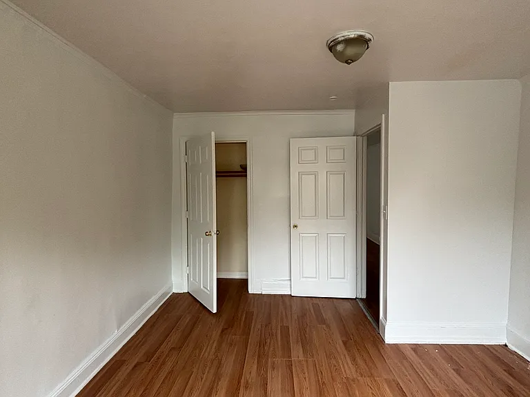 228 1st St #2 — Photo 5