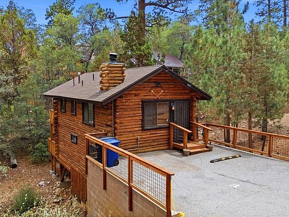 2nd image of 849 Highland Ln