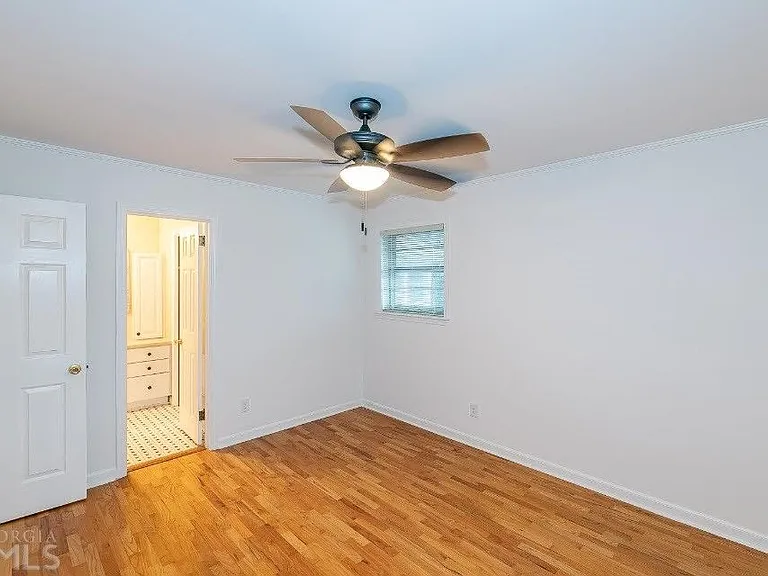 209 Pioneer Trl — Photo 10