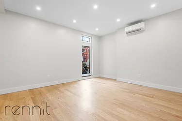 Rented by Rennit Inc.