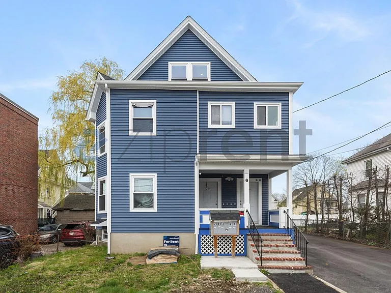 6 Monponset St #3 — Photo 1