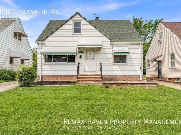 20901 Franklin Rd, Maple Heights, OH 44137