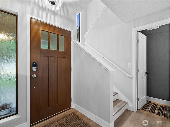 4th image of 16116 SE 166th Street