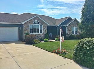 1718 Elderberry Cir, Demotte, IN 46310