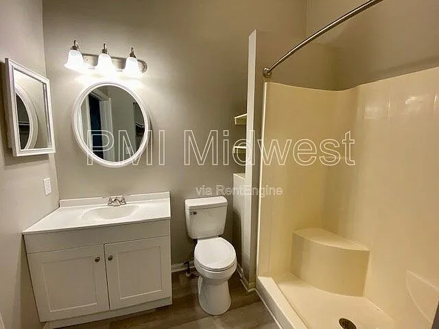 1542 Creekside Ln — Photo 10