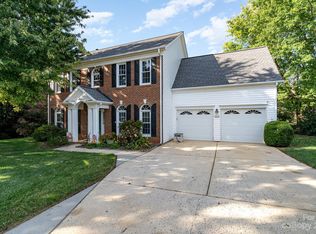 13610 Kensal Green Dr #60, Charlotte, NC 28278