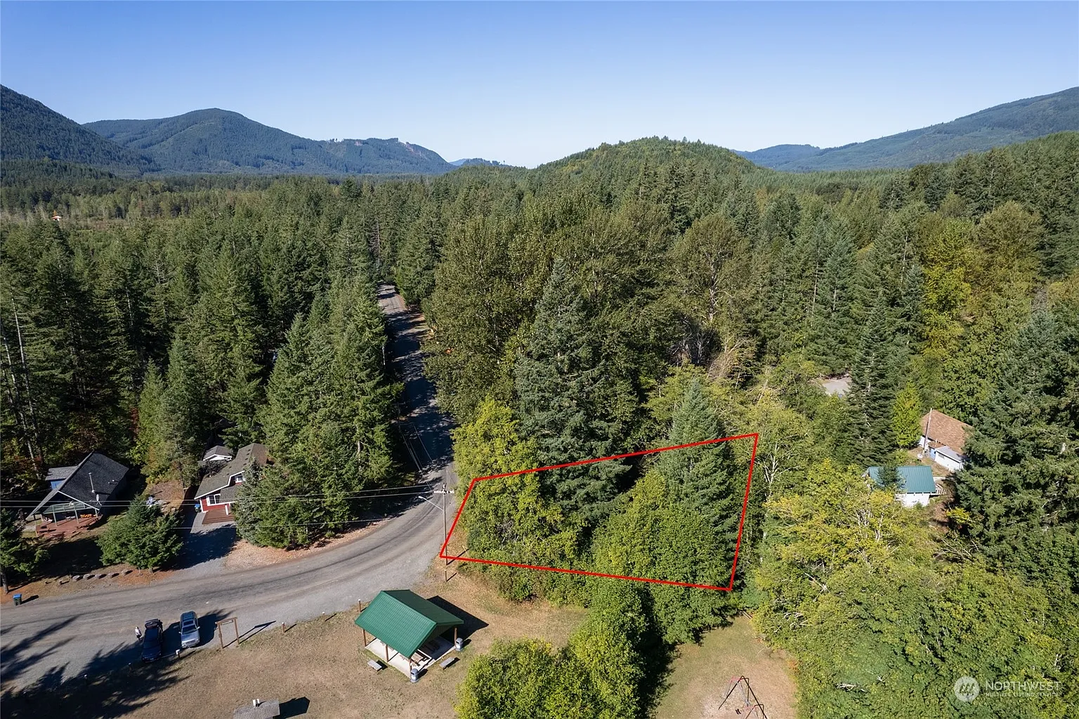 110 Mountain View Drive N photo 1