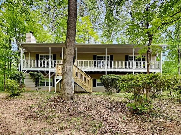 264 Park Ave E, Dallas, GA 30157