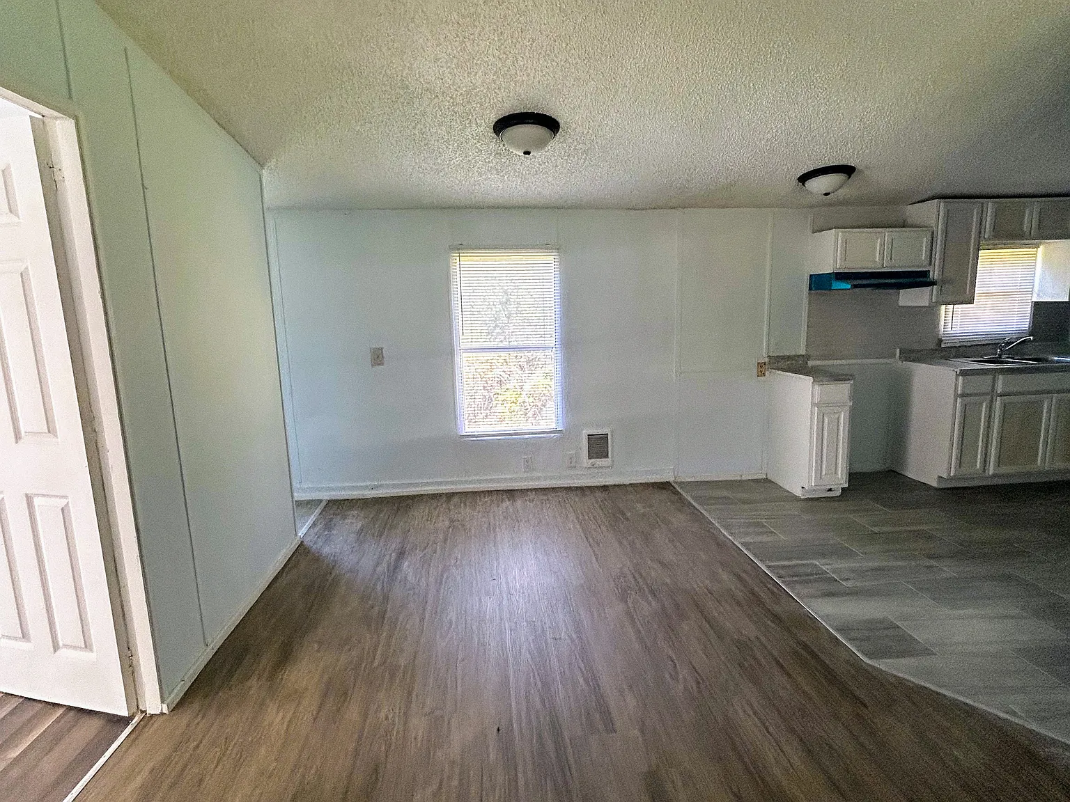 4 bed, 1230 sqft, $850 — Photo 4