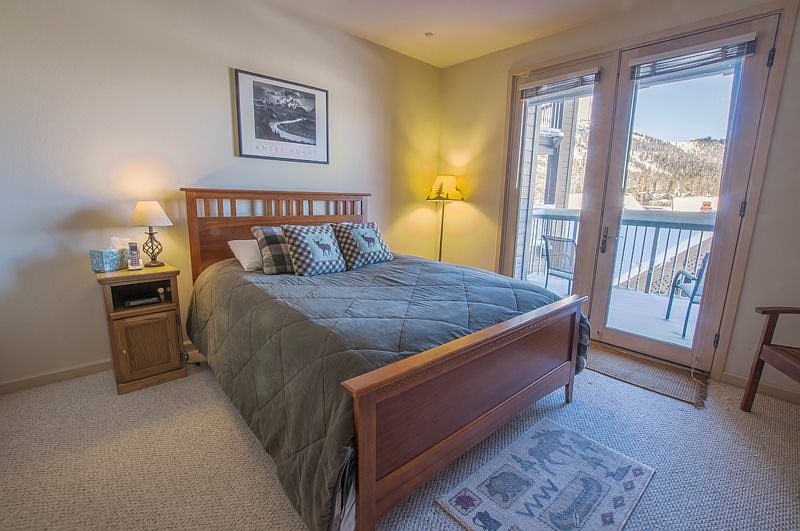 1st image of 1377 Kirkwood Meadows Dr #203