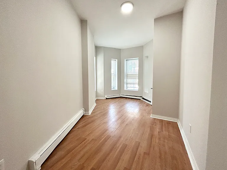 96 Hammond St #3 — Photo 16