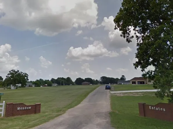 000 Farm Road 2206, Cassville, MO 65625