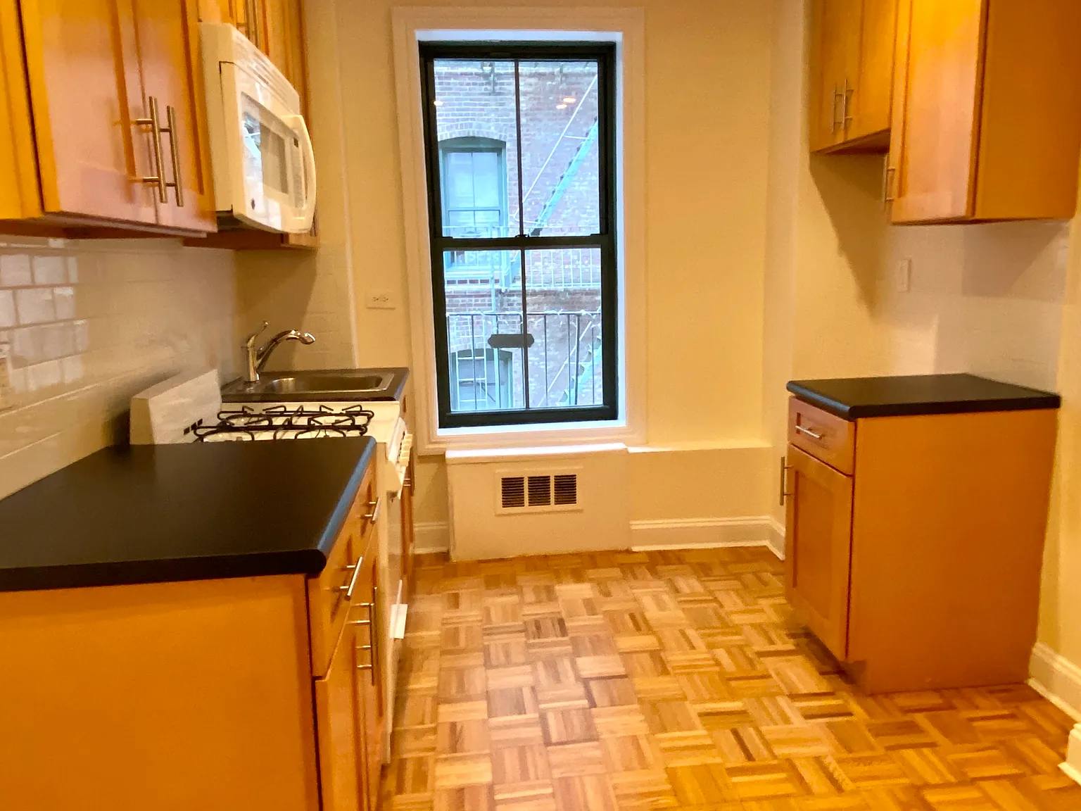 531 East 78th Street — Photo 3