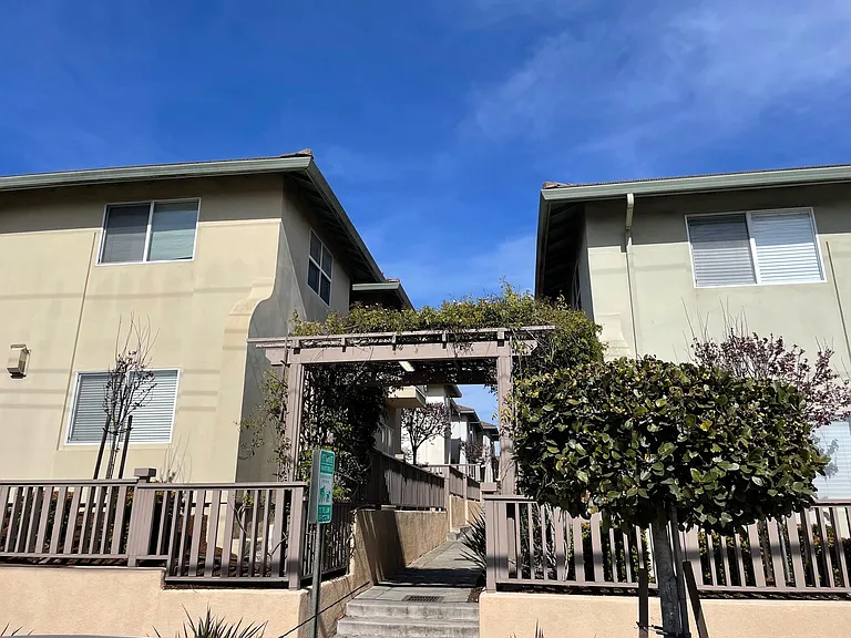 3 Carmel Cir — Photo 5