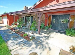 13360 Lakota Rd, Apple Valley, CA 92308