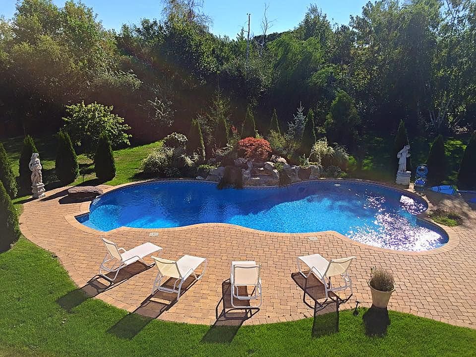 2330 Wells Ave, Southold, NY 11971 Zillow