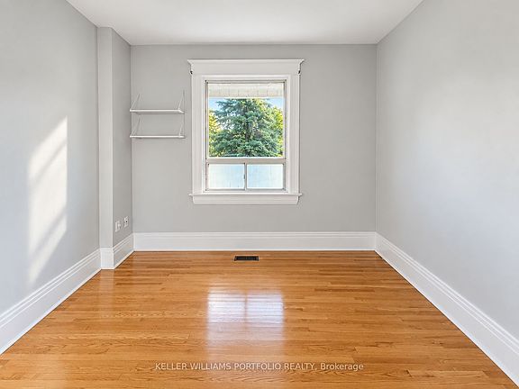 5th image of 184 Franklin Ave