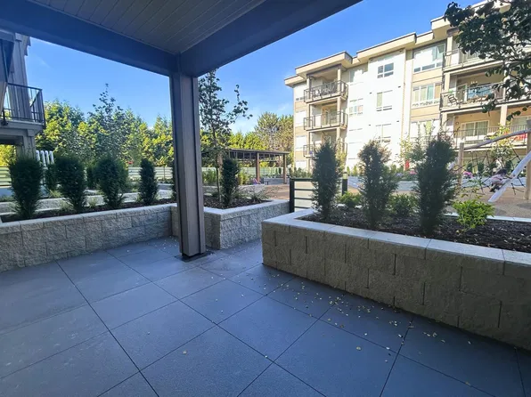23200 Gilley Rd #110, Richmond, BC V6V 2L6