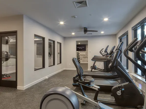 Gravity on 400, 400 Waterside Dr #219, Norfolk, VA 23510