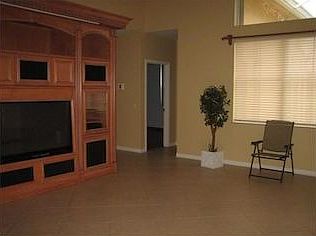 4th image of 1164 Peregrine Way