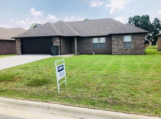 1002 Lexi Ln, Paragould, AR 72450
