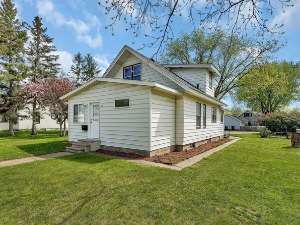 146 4th Ave N, Waite Park, MN 56387
